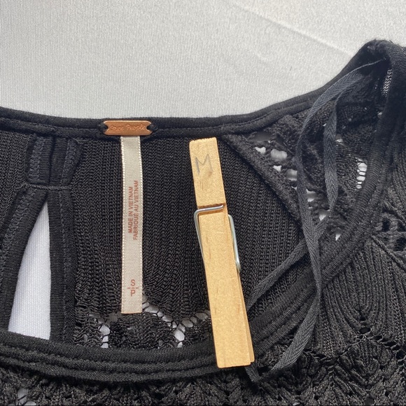 free peole fire island Crochet Ruffle Top Size Small - Picture 4 of 10